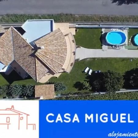Casa Miguel Y Sally Villanueva de Las Manzanas Exterior photo