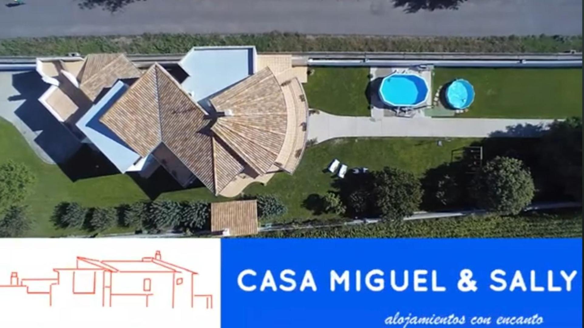 Casa Miguel Y Sally Villanueva de Las Manzanas Exterior photo